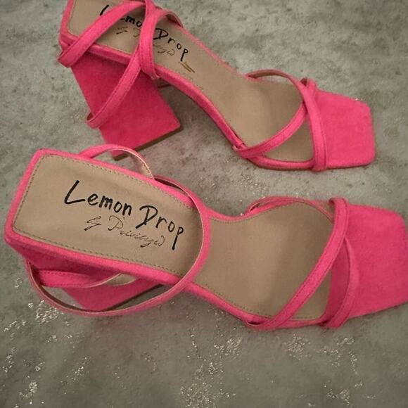 Lemon Drop by Privileged Pink Hadley Platform Heels 7.5 - Picture 5 of 9